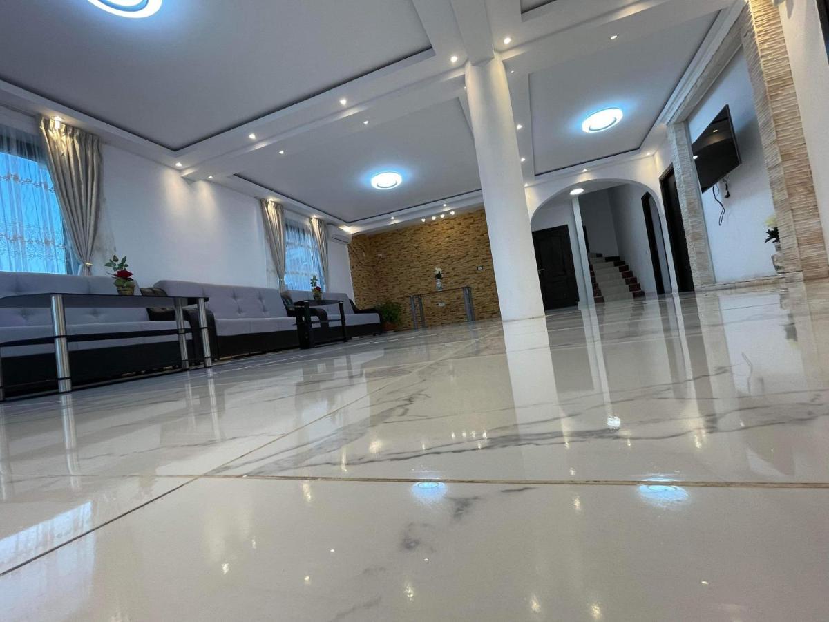 فندق Vila Sofia Iasmin إيفوري نورد المظهر الخارجي الصورة